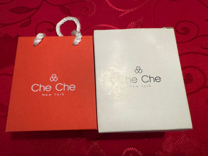 Che New York Analog Quartz Women