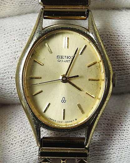 Seiko Chario Analog Quartz Women