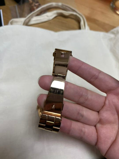 Analog Quartz Women