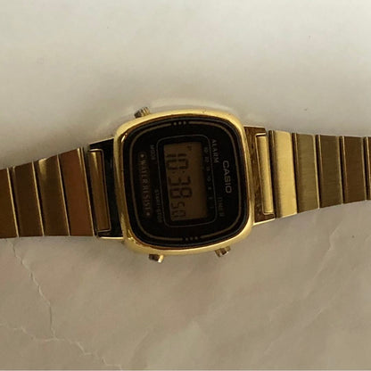 Casio Cheap-Casio LA670W Digital Quartz Men