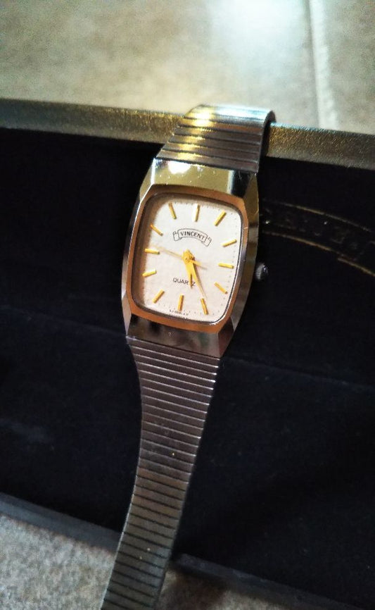 VINCENT SSS900 Analog Quartz Women