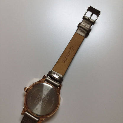 Aromaflat AF-1154 Analog Quartz Women