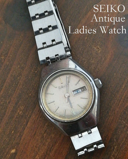 Seiko EIKO283 Analog Mechanical (Automatic) Women