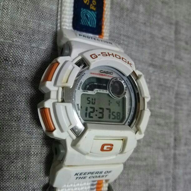G-Shock Surfrider Digital Quartz Men