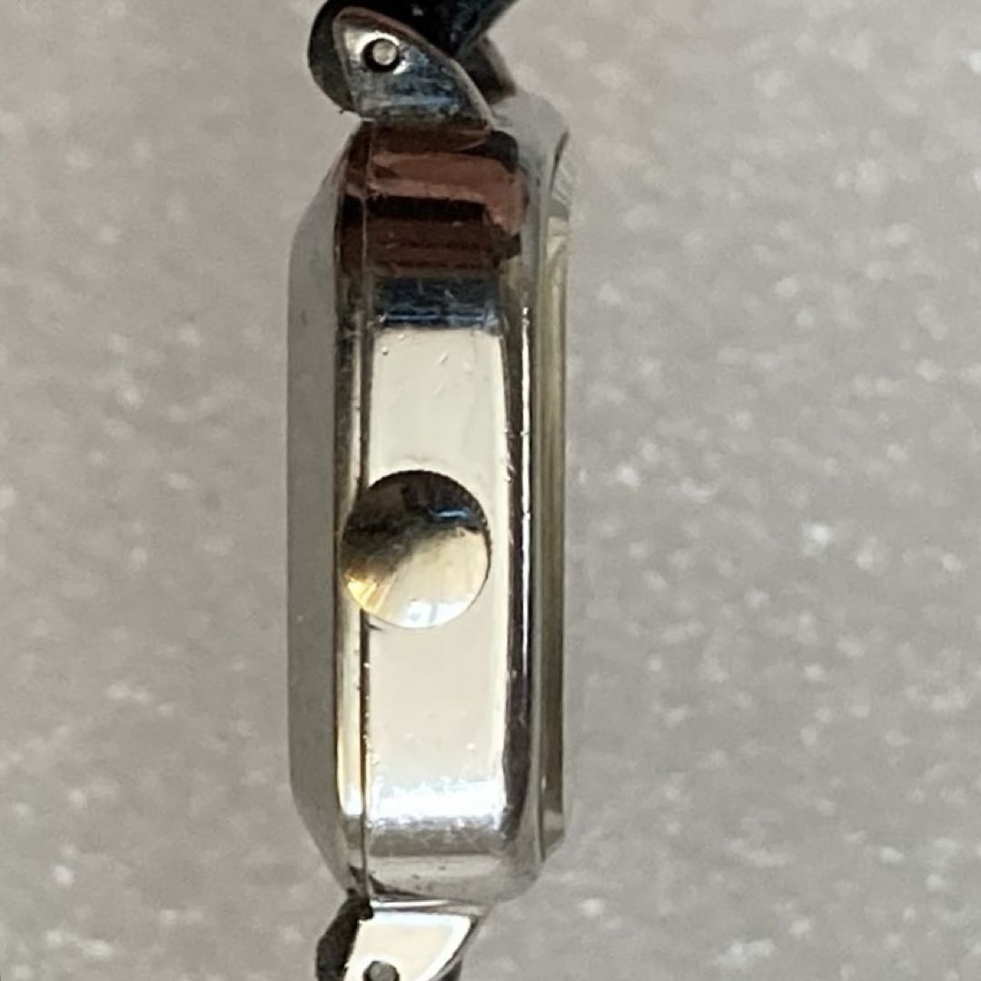 Seiko Chario 16-5380 Analog Quartz Women