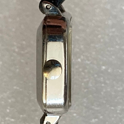 Seiko Chario 16-5380 Analog Quartz Women