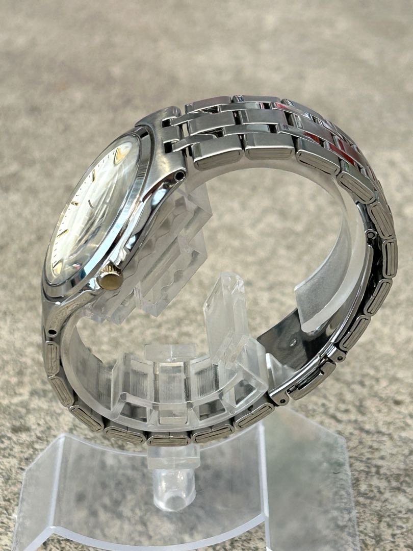 Seiko 7N01-0DM0 Analog Quartz Men