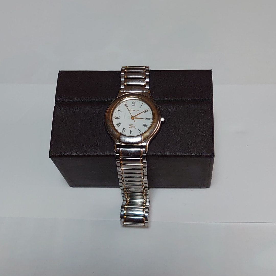 BURBERRY Analog Quartz Women