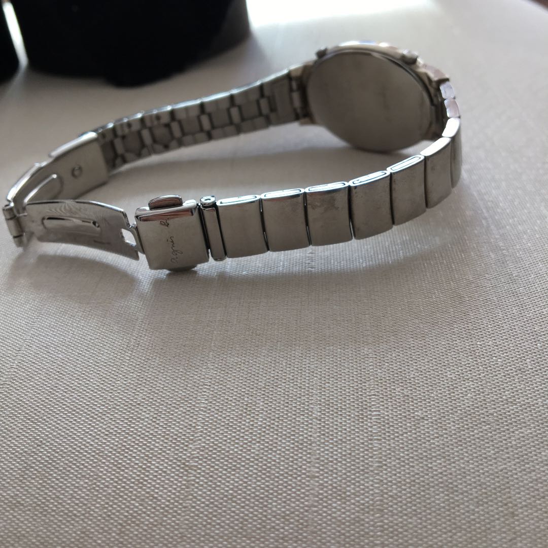 Agnes B. Analog Quartz Women