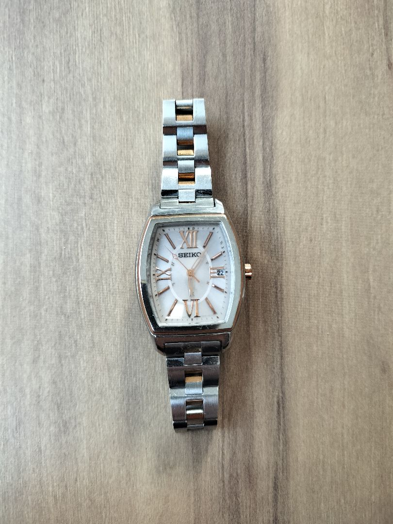 Lukia Analog Solar Women