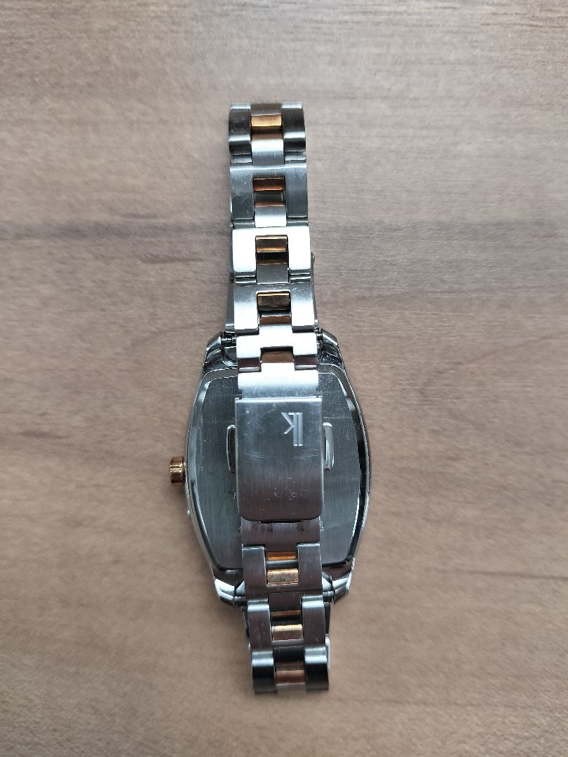 Lukia Analog Solar Women