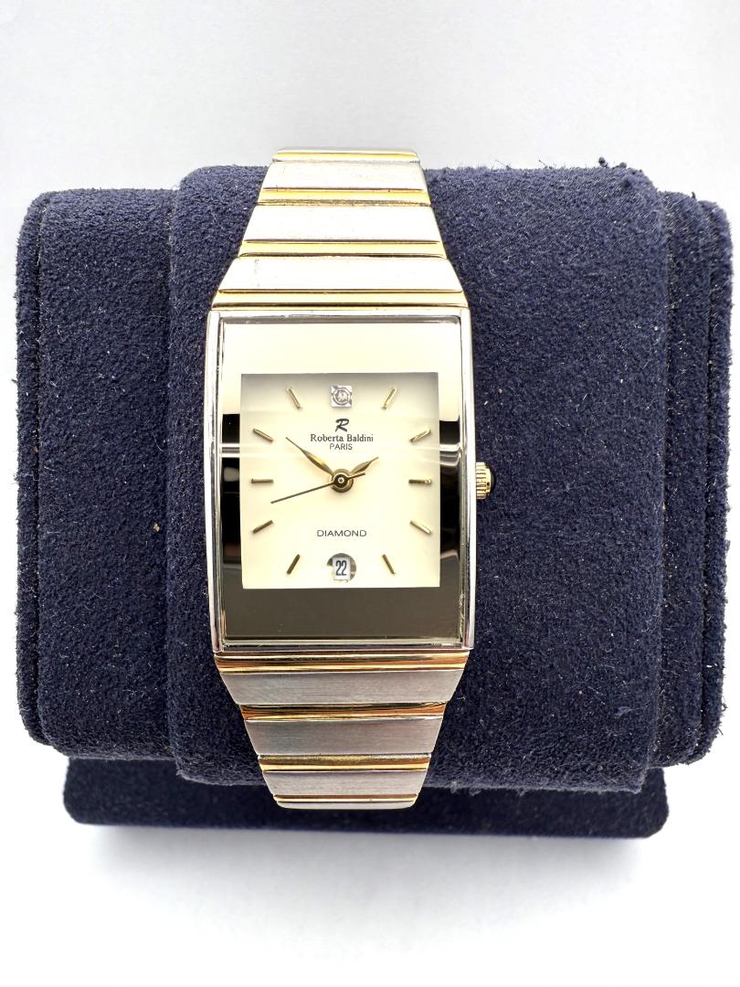 Roberta Baldini Women's Wristwatch 21mm Case Size Gold Tone Band