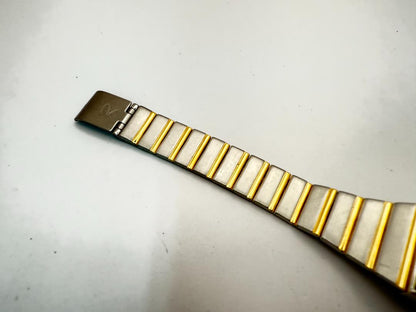 Roberta Baldini Women's Wristwatch 21mm Case Size Gold Tone Band