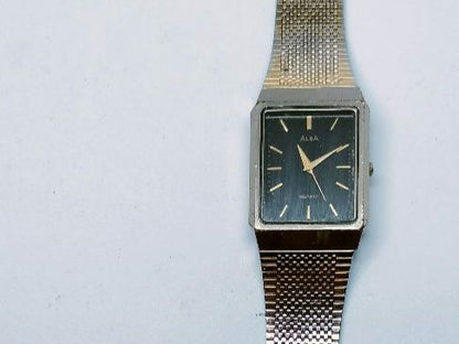 Seiko Alba LB110201 Analog Quartz Men