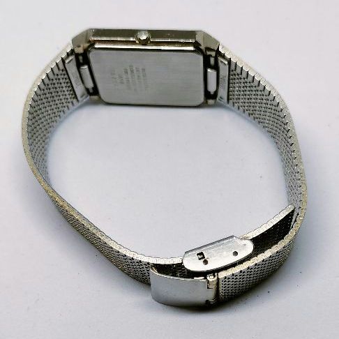 Seiko Alba LB110201 Analog Quartz Men