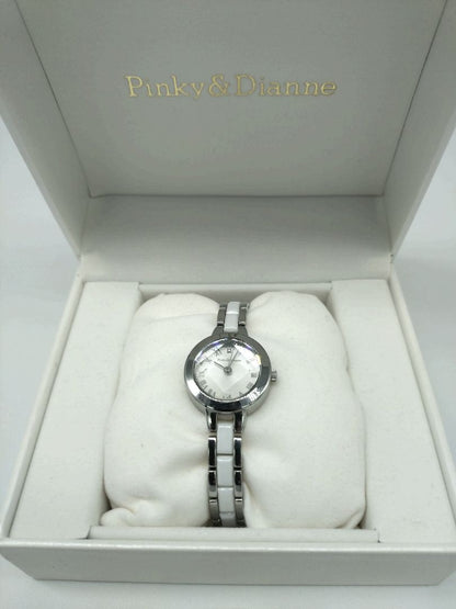 PINKY&DIANNE Analog Quartz Women
