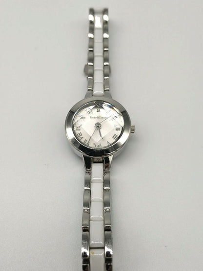 PINKY&DIANNE Analog Quartz Women