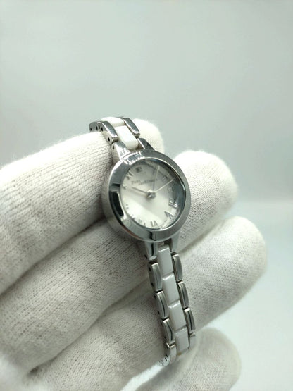 PINKY&DIANNE Analog Quartz Women