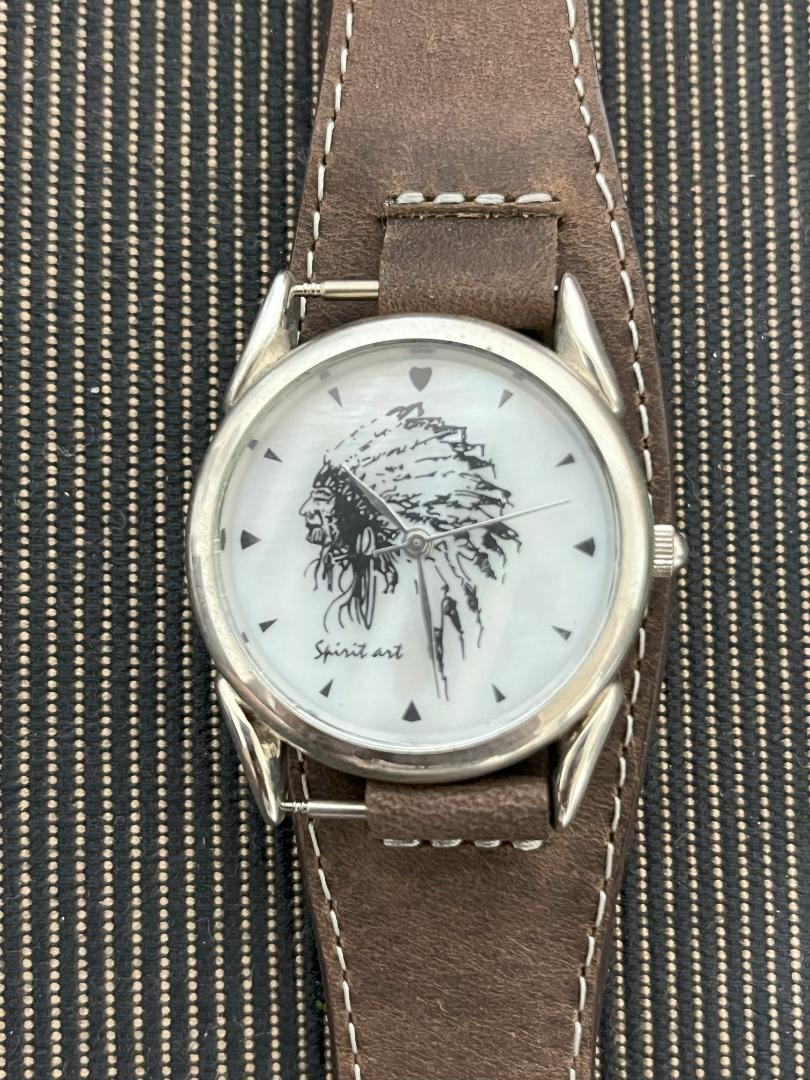 Spirit Art Analog Quartz Men
