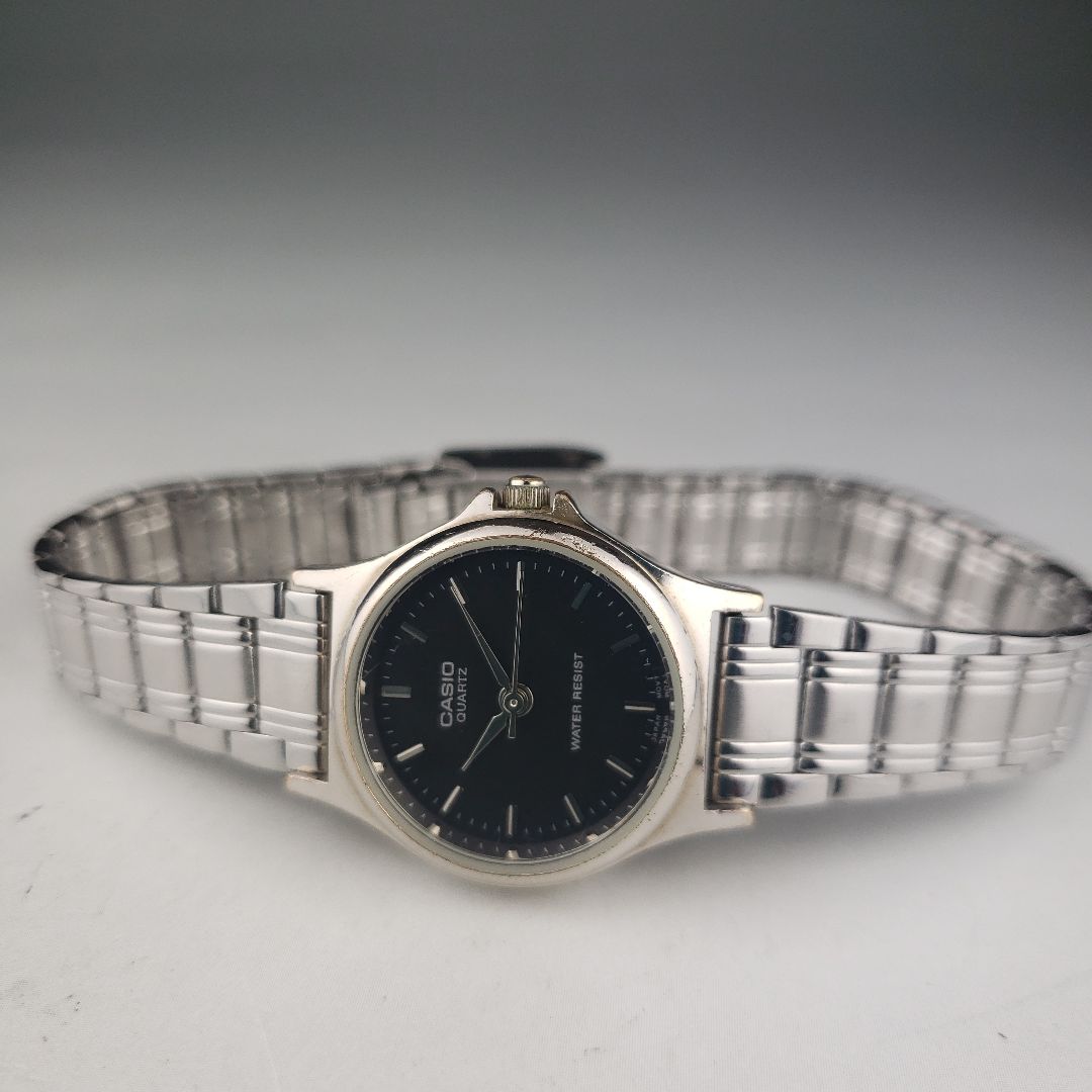 Casio LTP-1015 Analog Quartz Women