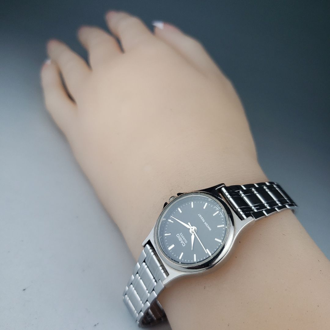 Casio LTP-1015 Analog Quartz Women