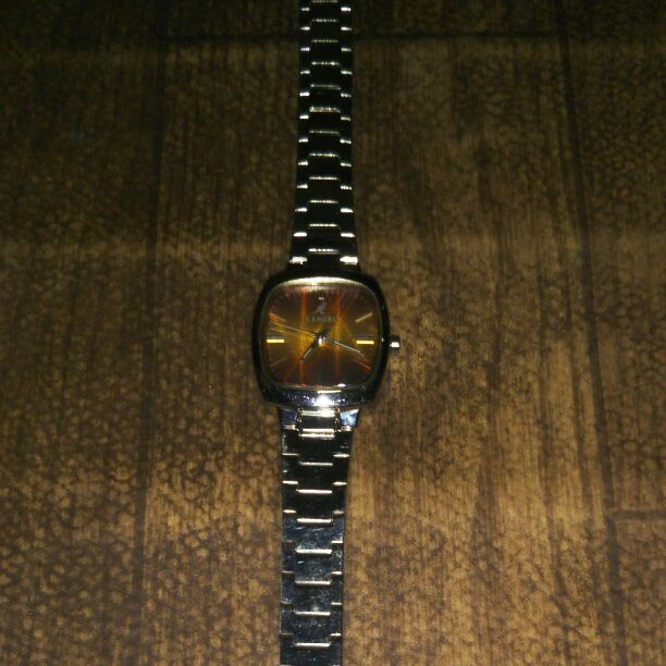 KANGOL Analog Quartz Women