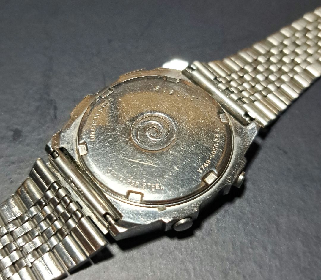 Seiko Alba Digital Quartz Men