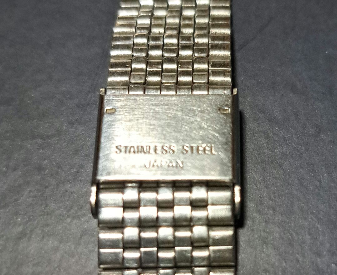 Seiko Alba Digital Quartz Men