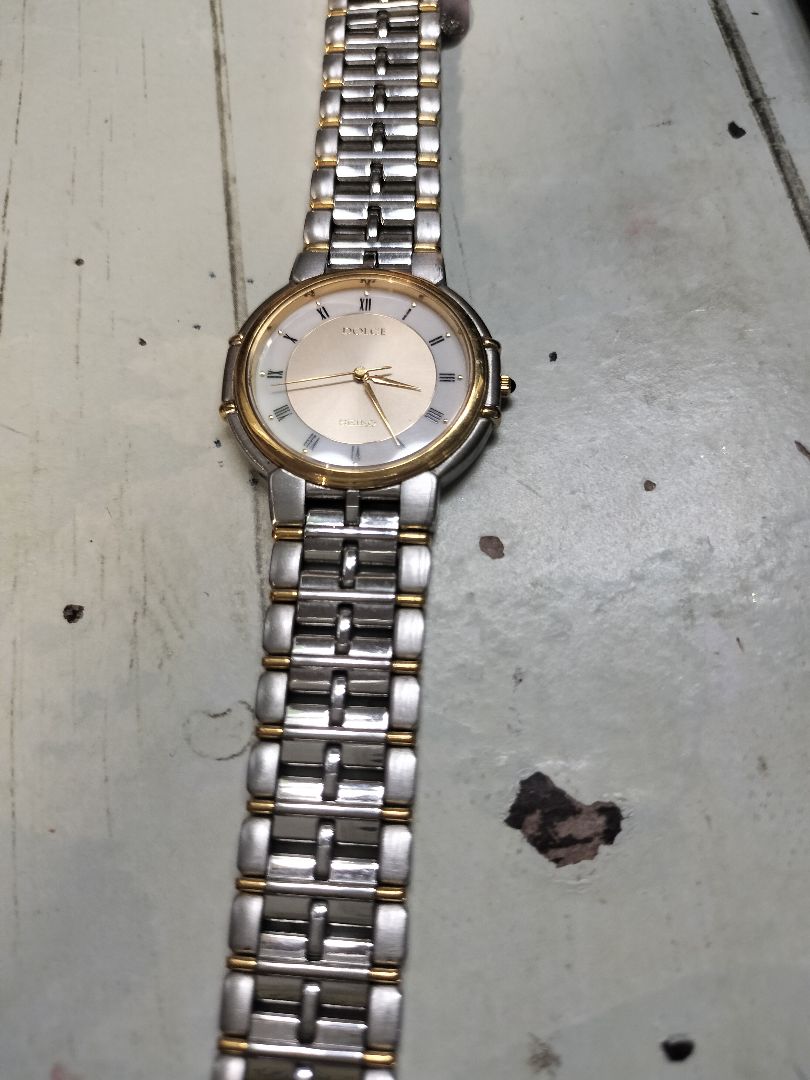 Seiko Dolce 8N41-6160 Analog Quartz Men