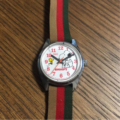 Snoopy PEANUTS SNOOPY Analog Quartz Women