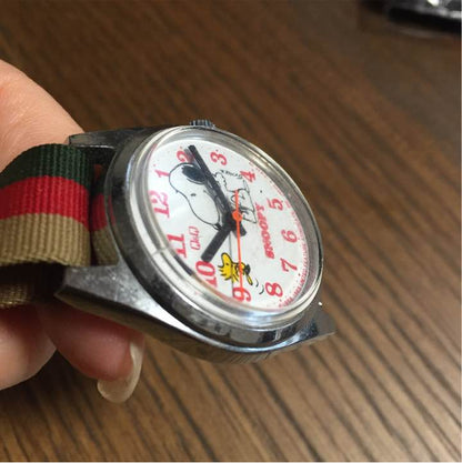 Snoopy PEANUTS SNOOPY Analog Quartz Women