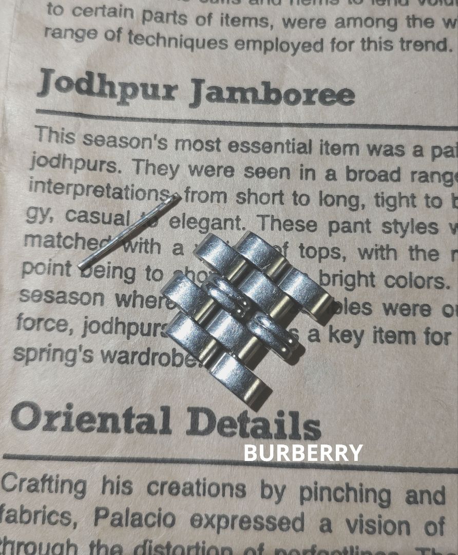 BURBERRY Analog Quartz Men