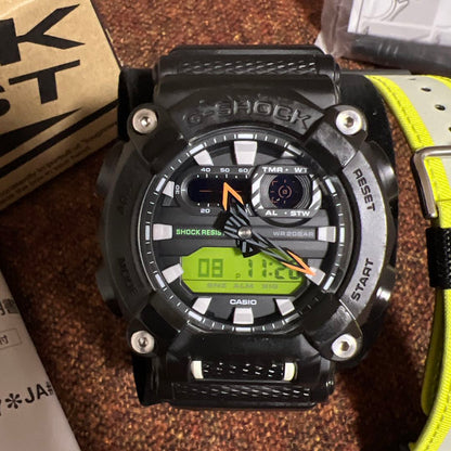G-shock GA GA-900E-1A3 Digital-Analog Quartz Men -900E-1A3