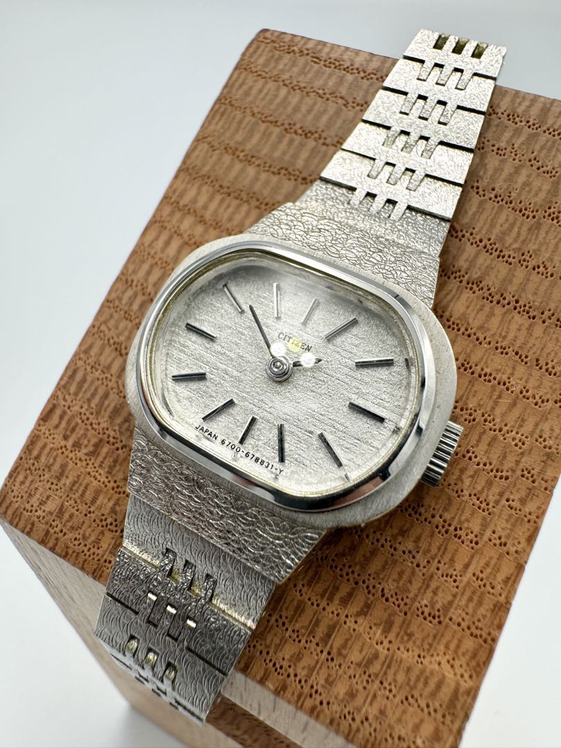 Citizen 4-676912 S 6700-678831Y Analog Mechanical (Manual) Women Antique Wristwatch 23Mm Silver Tone Vintage Japan