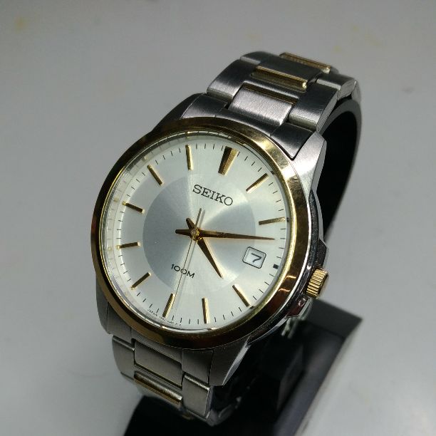 Seiko Analog Quartz Men Qz Battery Replaced Pre-owned