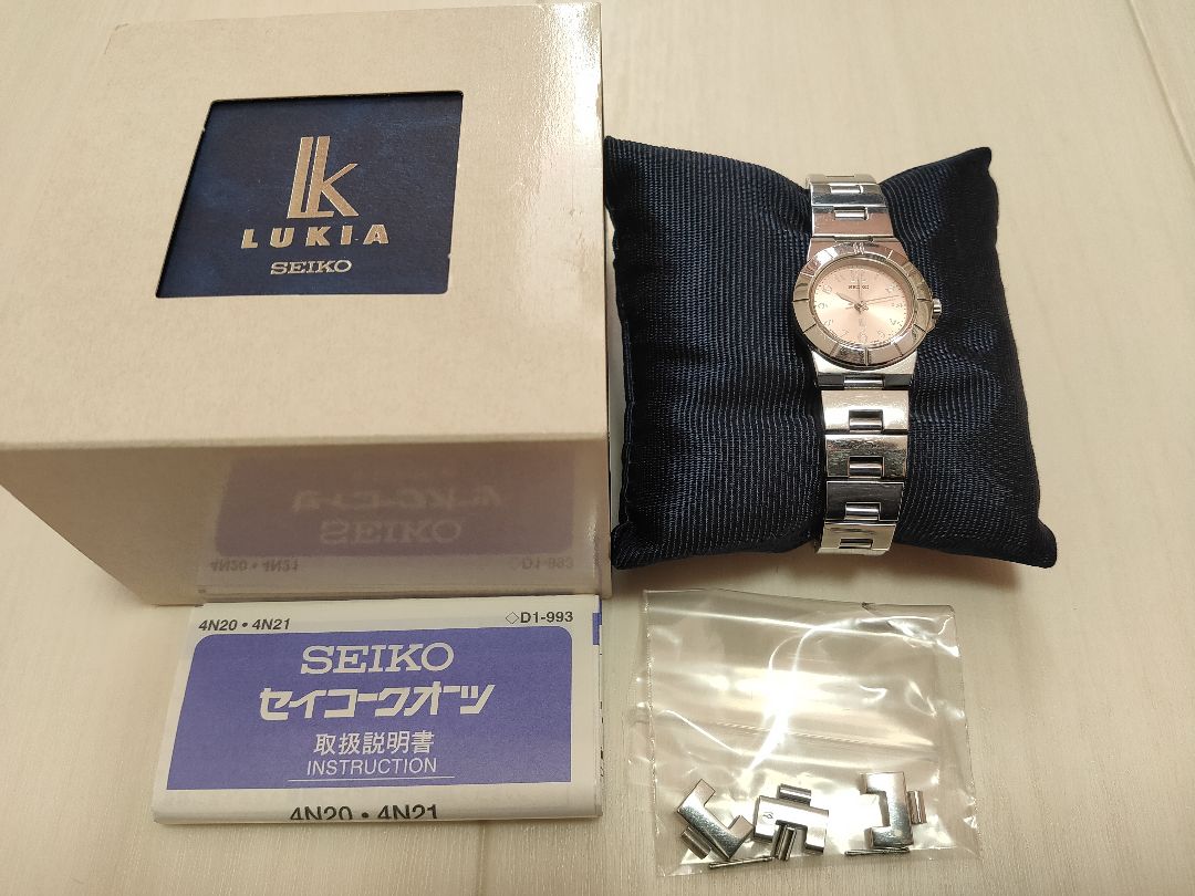 Seiko Lk/lukia 4N21-1130 Analog Quartz Women