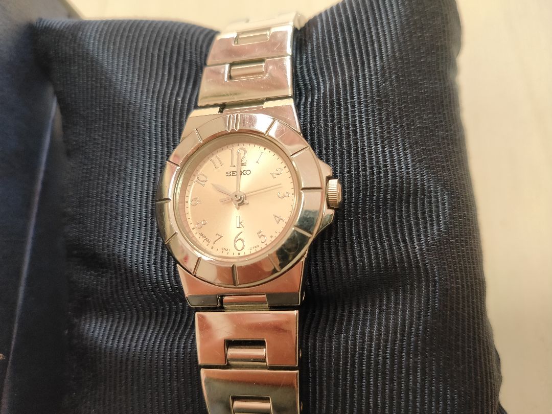 Seiko Lk/lukia 4N21-1130 Analog Quartz Women