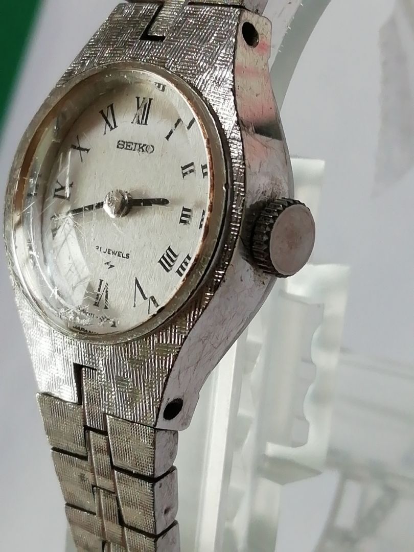 Seiko SALVIA 11-0370 Analog Mechanical (Manual) Women Watch Solar 21Jewels Manual Winding Bracelet Type Working Item