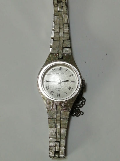 Seiko SALVIA 11-0370 Analog Mechanical (Manual) Women Watch Solar 21Jewels Manual Winding Bracelet Type Working Item