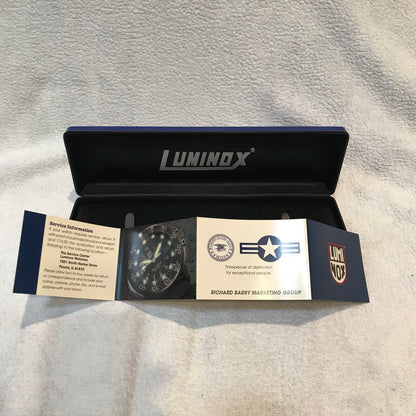 Luminox Analog Quartz Men