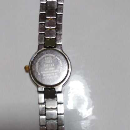Givenchy Analog Quartz Women