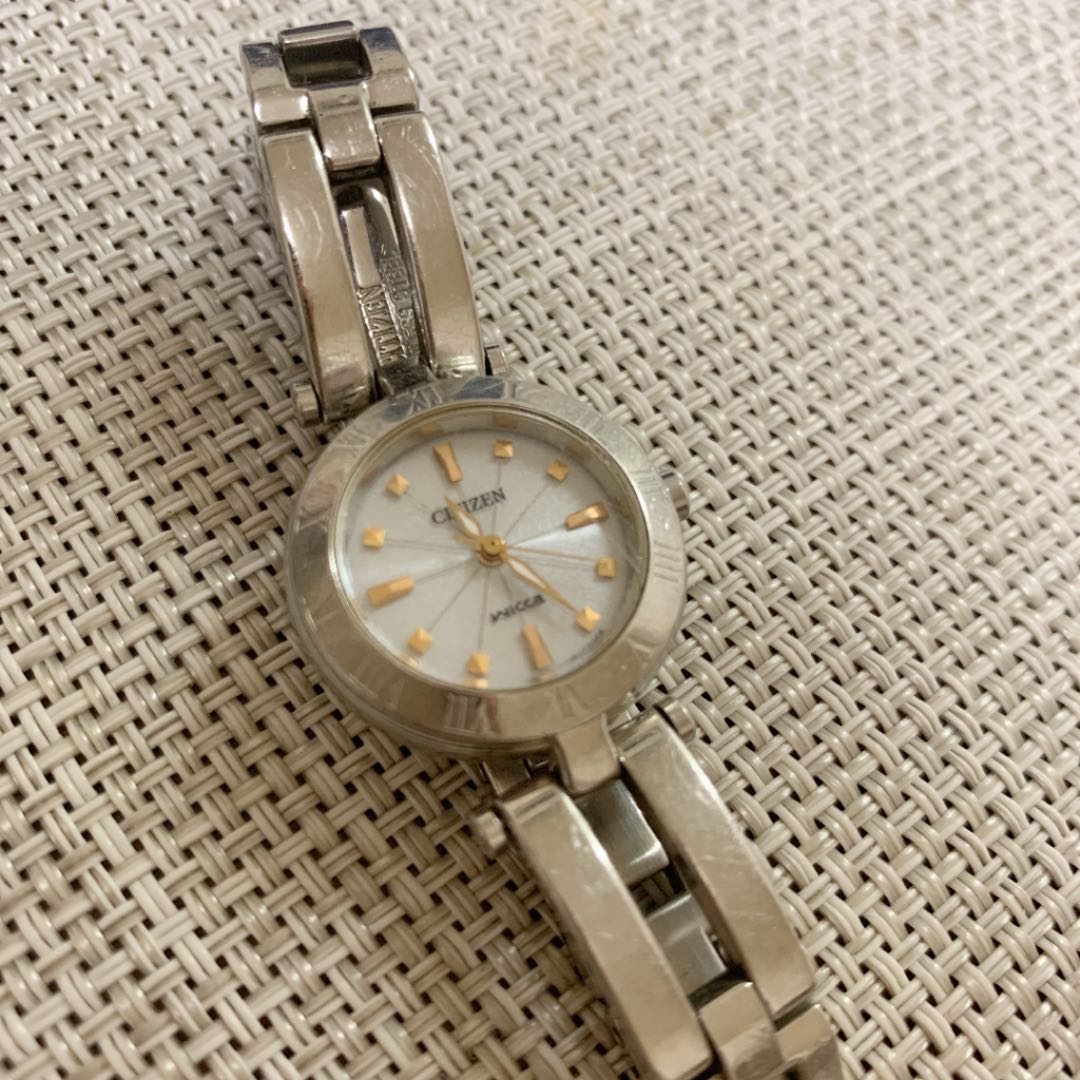 Citizen Wicca E031-S057264 Analog Solar Women