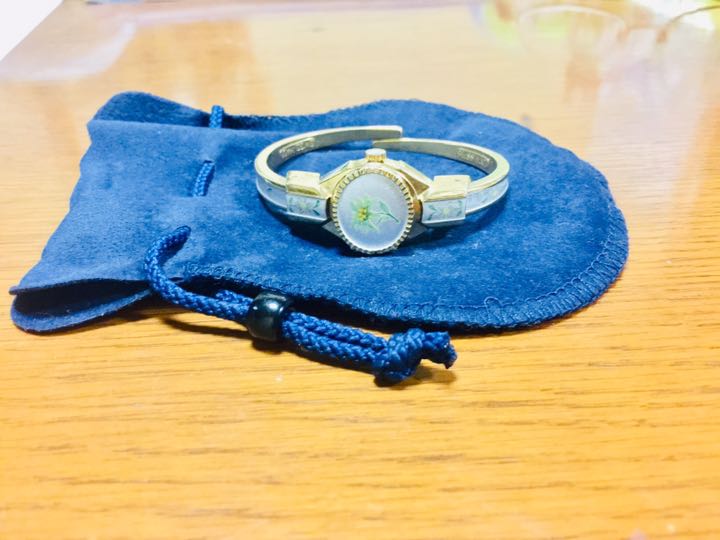 Swiss made Analog Quartz Women