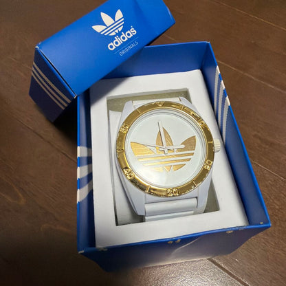 Adidas Analog Quartz Unisex