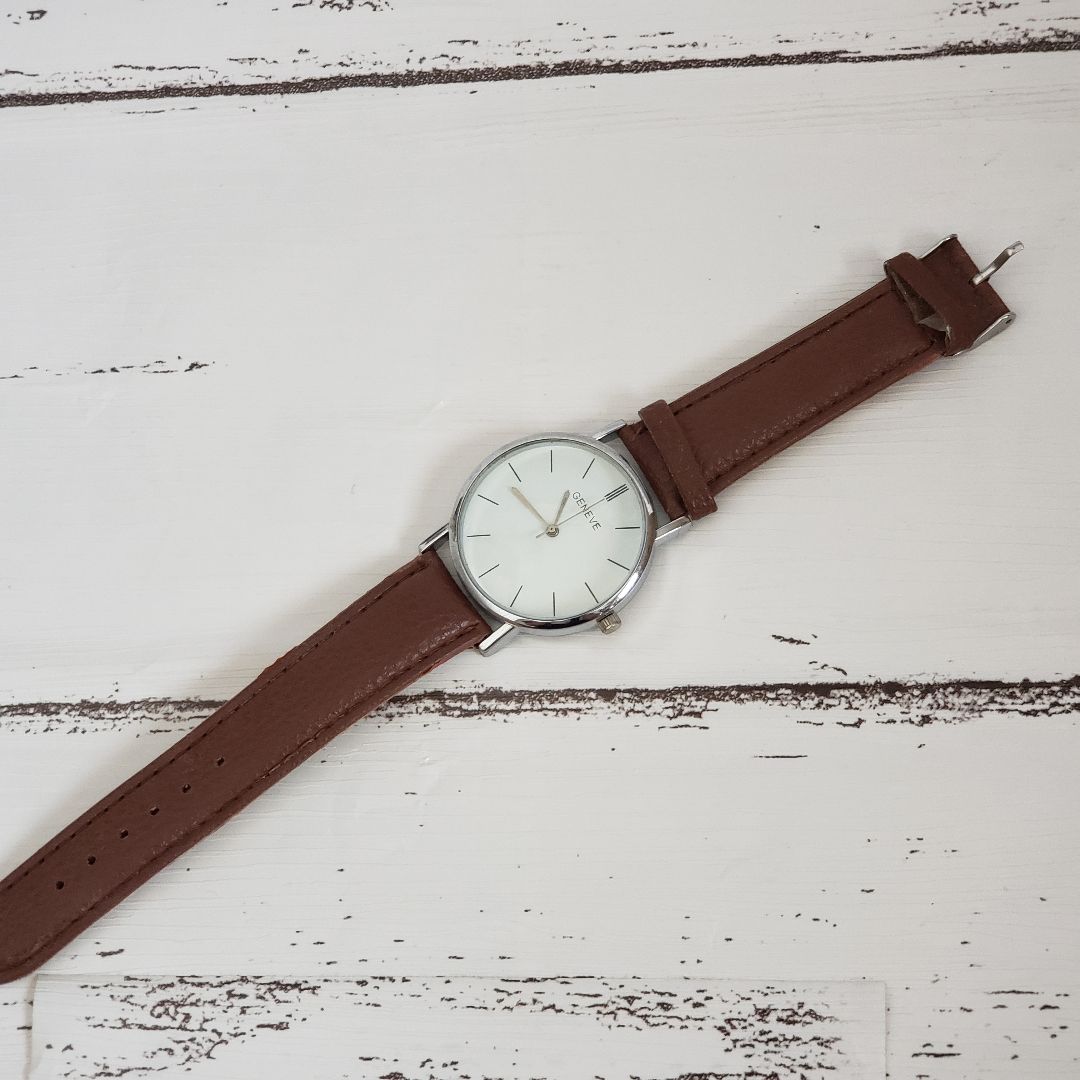 Analog Quartz Women
