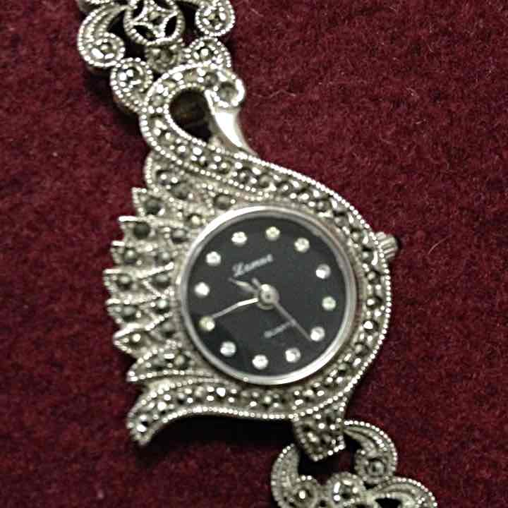 LAMUE Analog Quartz Women