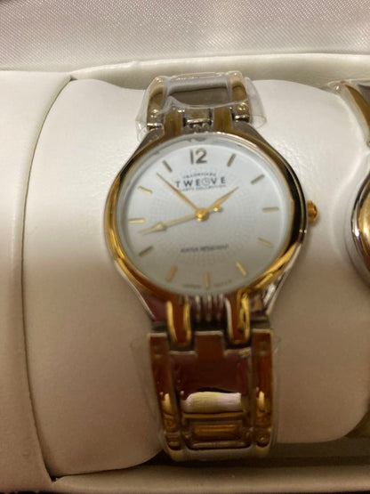 Twelve Analog Quartz Women