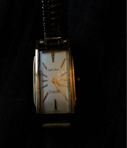 Seiko VENUS Analog Quartz Women