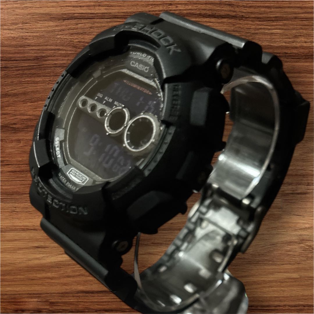 G-shock GD100 Digital Quartz Men