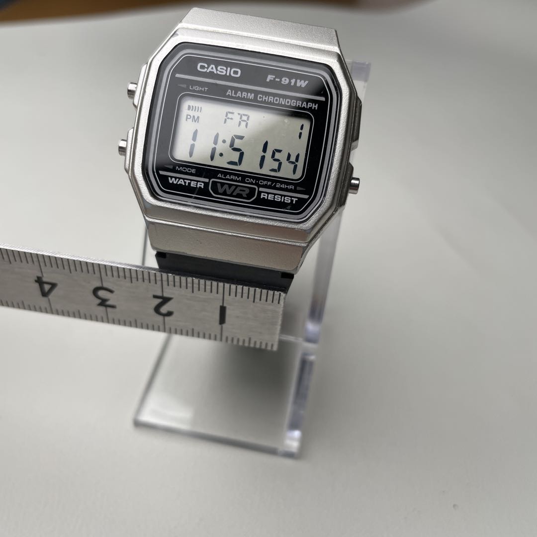 Casio CIRCUMFERENCE...23CM Digital Quartz Men Watch